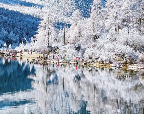 3-Day Jiuzhaigou: UNESCO Lakes, Pandas, Waterfalls & Hot Springs. Nature's Magic Awaits!"