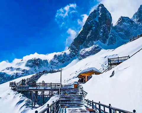 2-Day Winter Odyssey: Bipeng Valley & Dagu Glacier – Where Snow Reigns Supreme